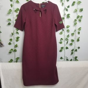 Liz Claiborne Maroon Knee Length Bodycon Dress Tear Drop Crew Neck Short…